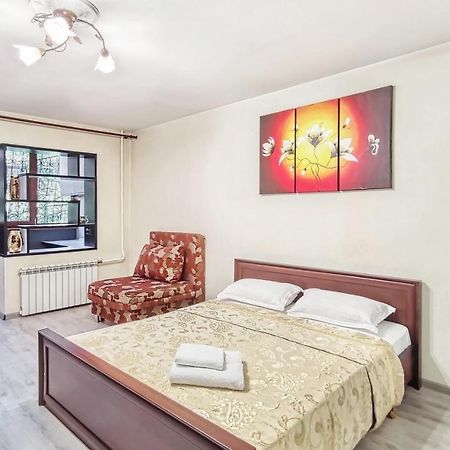 Апартаменты 10-Й Микрорайон, 5А Almaty Exterior foto